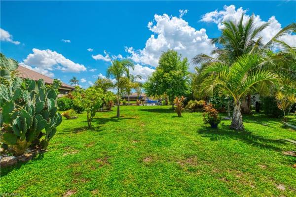 Cape Coral Residential, 1826 15th Ter, Cape Coral, Florida 33990, image 2