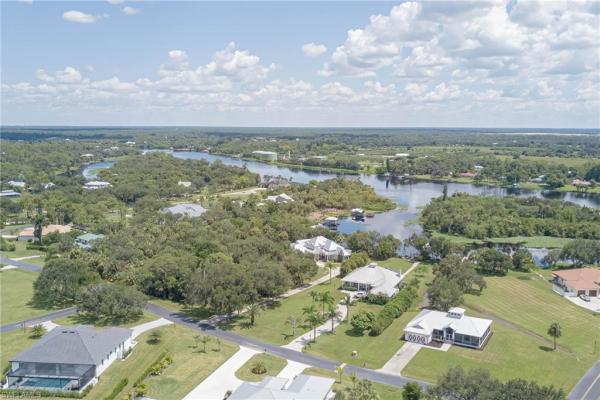 Riverwind Cove, 18111 Riverchase Ct, Alva, Florida 33920, image 1