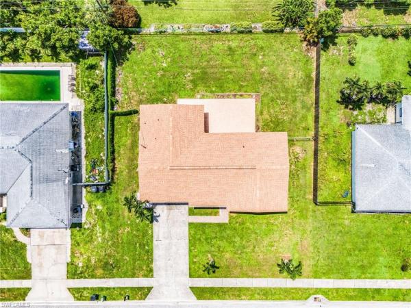 Waterway Estates Golf Park, 4555 Vinsetta Ave, North Fort Myers, Florida 33903, image 2