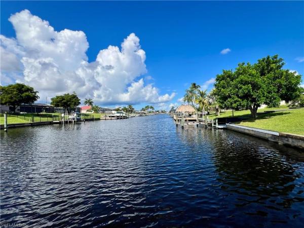 Cape Coral Residential, 1158 32nd St, Cape Coral, Florida 33904, image 2