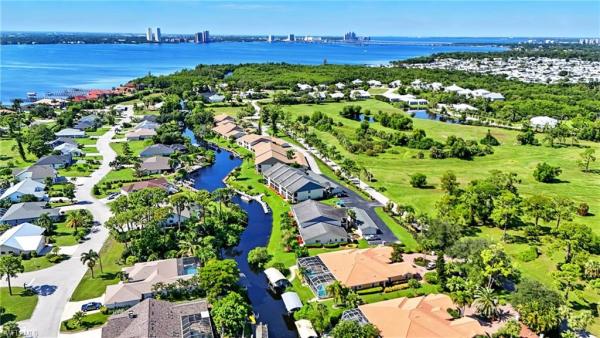 Indian Creek Golf Villas, 15160 Riverbend Blvd #403, North Fort Myers, Florida 33917, image 3