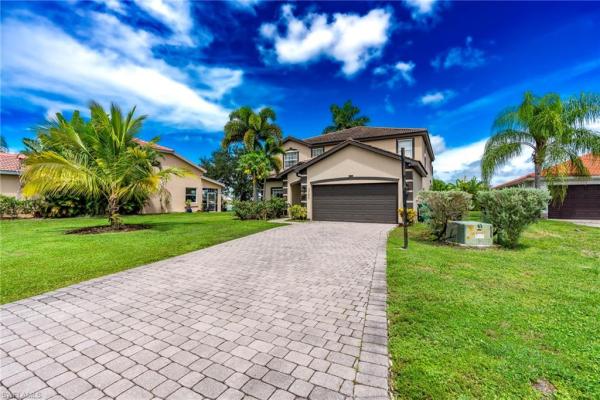 Valencia Lakes, 2793 Amberwood Ct, Naples, Florida 34120, image 1