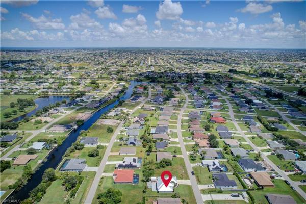 Cape Coral Residential, 402 25th Pl, Cape Coral, Florida 33991, image 3