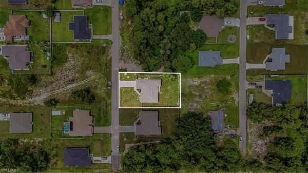 Lehigh Acres Residential, 3202 SW 29th St, Lehigh Acres, Florida 33976, image 1