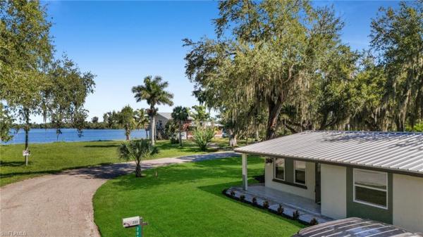 Russell Park, 203 Carol Way, Fort Myers, Florida 33905, image 1