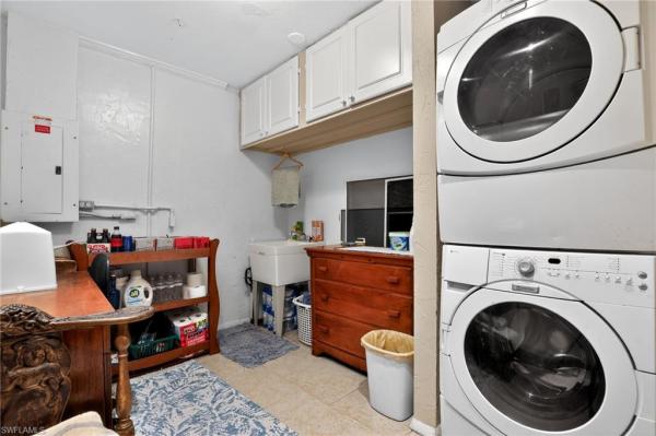 Lochmoor, 2096 Lochmoor Cir, North Fort Myers, Florida 33903, image 1
