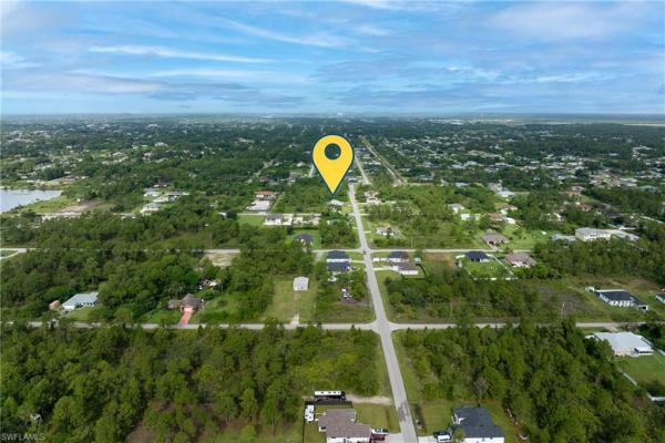 Lehigh Acres, 2101 9th St, Lehigh Acres, Florida 33972, image 2