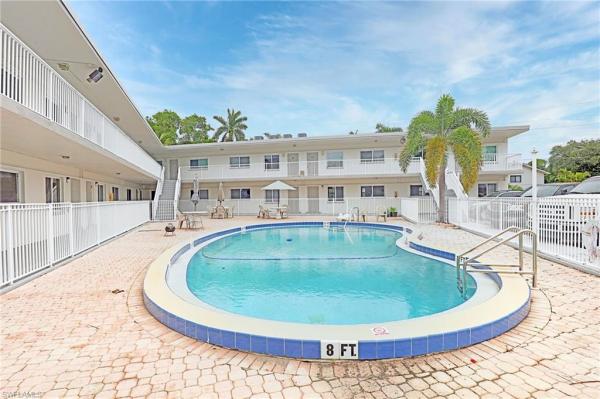 2590 1st St #105, Fort Myers, Florida 33901, image 1
