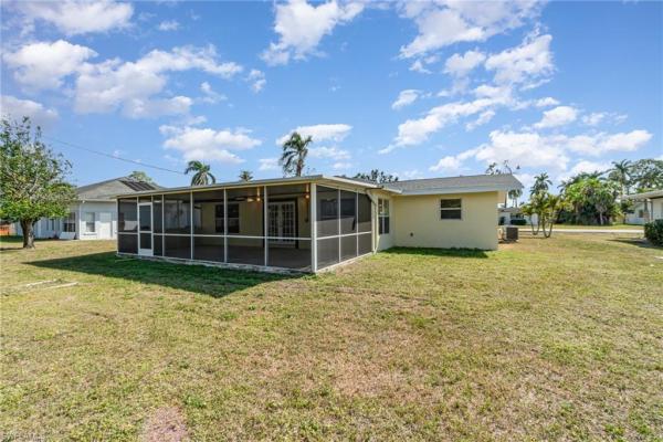 Fort Myers Villas, 2225 Aldridge Ave, Fort Myers, Florida 33907, image 1