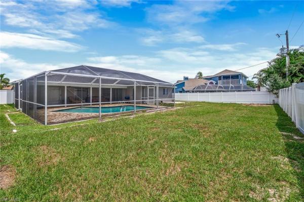 Cape Coral Residential, 924 15th Ter, Cape Coral, Florida 33990, image 3