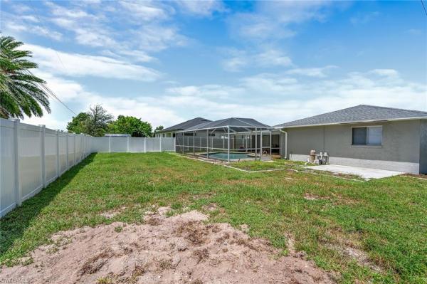 Cape Coral Residential, 924 15th Ter, Cape Coral, Florida 33990, image 2