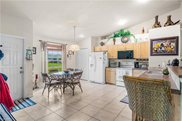 Cape Coral, 517 27th St, Cape Coral, Florida 33904, image 1