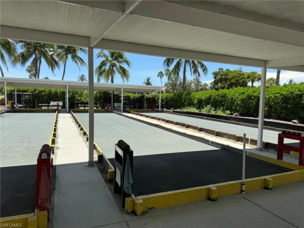 Sommerset Villas, 8853 Middlebrook Dr, Fort Myers, Florida 33908, image 2