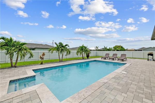 Cape Coral Residential, 475 2nd Pl, Cape Coral, Florida 33909, image 2