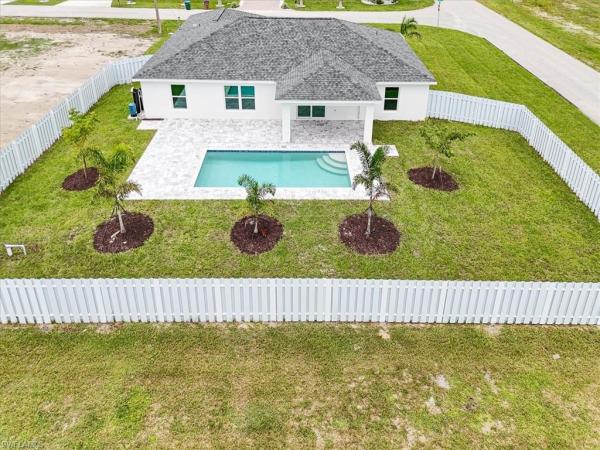 Cape Coral Residential, 1927 22nd Pl, Cape Coral, Florida 33993, image 2