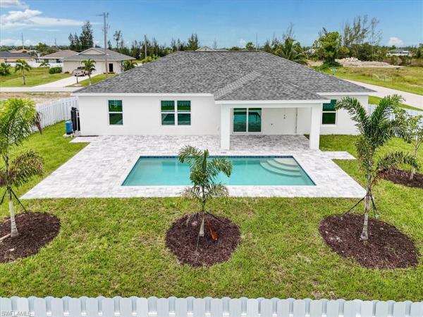 Cape Coral, 1927 22nd Pl, Cape Coral, Florida 33993, image 1