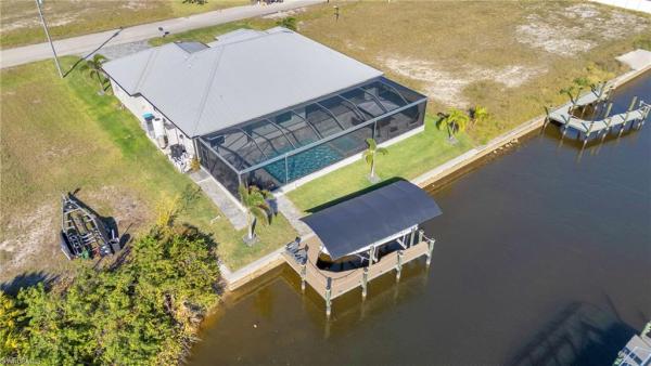 Cape Coral Residential, 3314 18th St, Cape Coral, Florida 33993, image 2