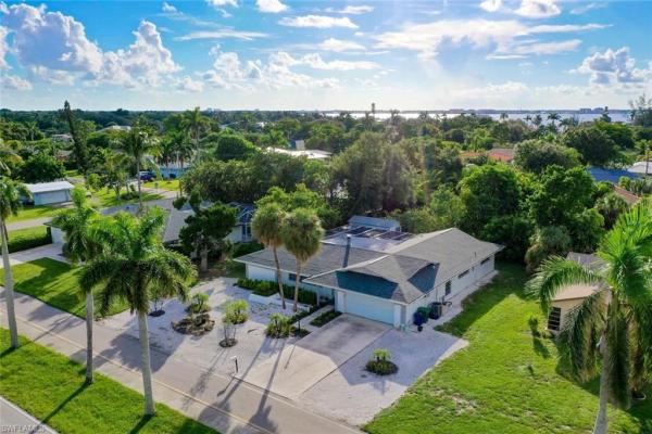 Sunset Cove, 12150 Mcgregor Blvd, Fort Myers, Florida 33919, image 1