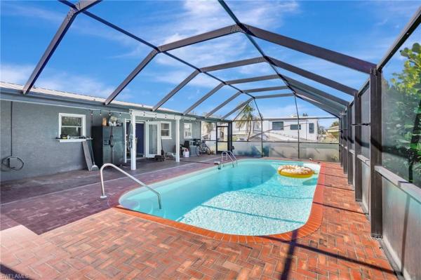 College Park, 1473 Xavier Ave, Fort Myers, Florida 33919, image 1