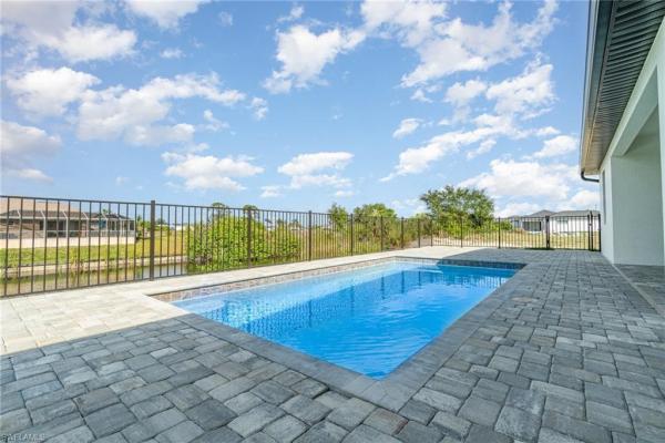 Cape Coral, 1915 29th Ave, Cape Coral, Florida 33993, image 1