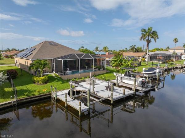 Cape Coral Residential, 107 39th St, Cape Coral, Florida 33914, image 3