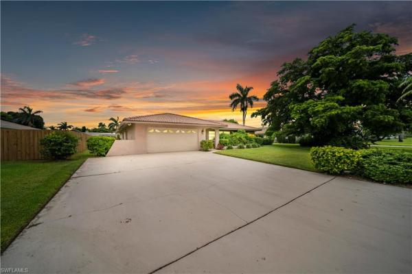 Whiskey Creek Club Estates, 5341 Fairfield Way, Fort Myers, Florida 33919, image 2
