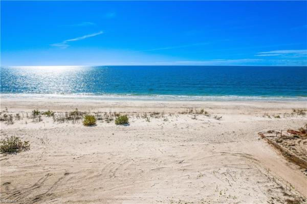 Casa Marina At Bay Beach, 4371 Bay Beach Ln #212, Fort Myers Beach, Florida 33931, image 1