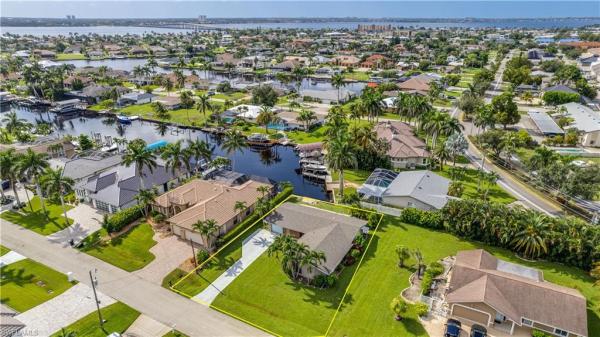 Cape Coral Residential, 1712 43rd St, Cape Coral, Florida 33904, image 3