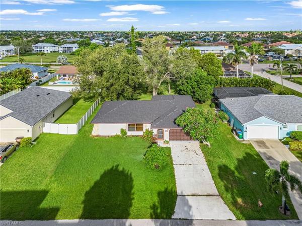 Cape Coral Residential, 5010 15th Pl, Cape Coral, Florida 33914, image 2