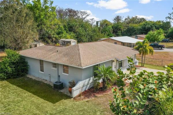 Fort Myers Shores, 13944 Matanzas Dr, Fort Myers, Florida 33905, image 1