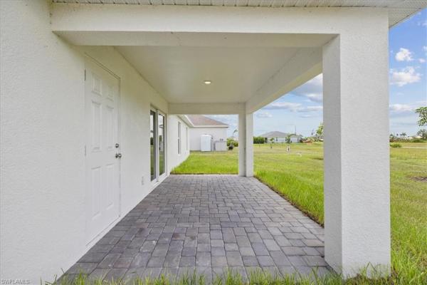 Cape Coral Residential, 2104 16th Pl, Cape Coral, Florida 33993, image 3