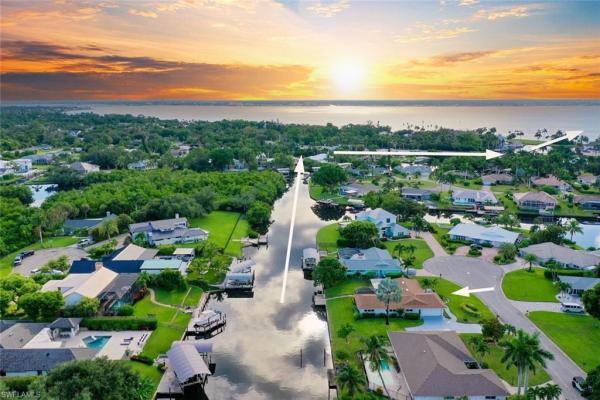 Whiskey Creek Club Estates, 1358 Sheffield Way, Fort Myers, Florida 33919, image 1