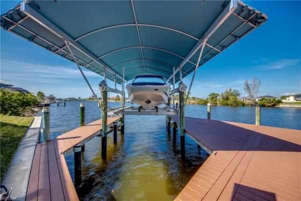 Cape Coral Residential, 4329 33rd St, Cape Coral, Florida 33993, image 2