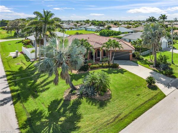 Cape Coral Residential, 2613 SW 22nd Pl, Cape Coral, Florida 33914, image 2