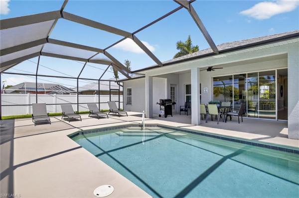 Cape Coral, 426 22nd St, Cape Coral, Florida 33990, image 1