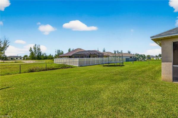 Cape Coral Residential, 1808 20th Pl, Cape Coral, Florida 33993, image 2