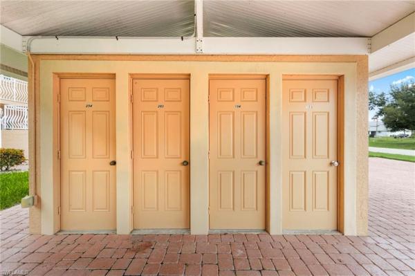 Villa De Vern, 1118 48th Ter #203, Cape Coral, Florida 33914, image 2