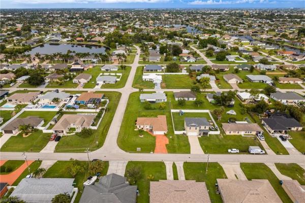 Cape Coral Residential, 302 24th Ave, Cape Coral, Florida 33909, image 3