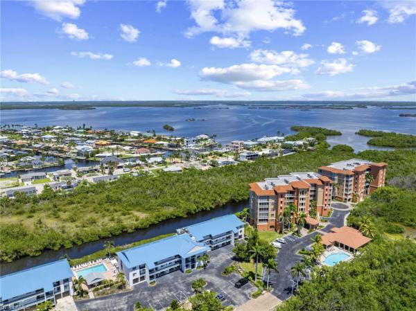 22652 Island Pines Way #154, Fort Myers Beach, Florida 33931, image 1