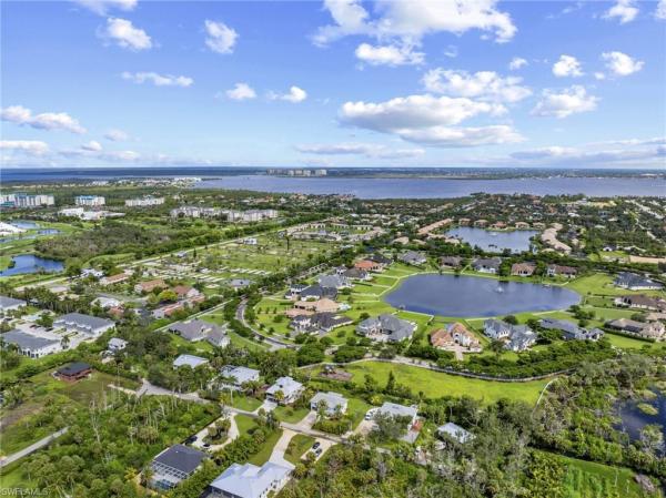Cottage Point, 13390 Almond Dr, Fort Myers, Florida 33908, image 1