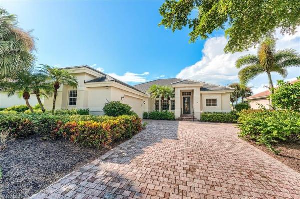 Abbey Row, 8865 New Castle Dr, Fort Myers, Florida 33908, image 1