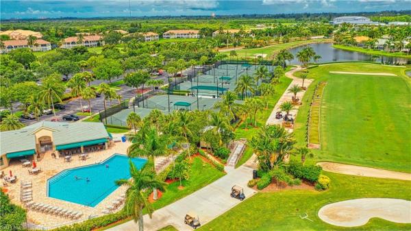 Sommerset Villas, 8797 Bay Cir, Fort Myers, Florida 33908, image 2