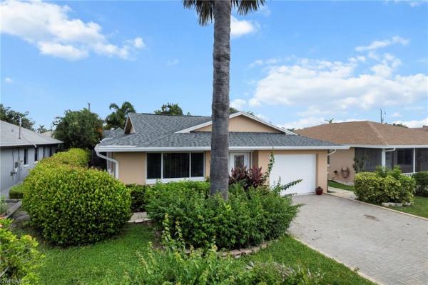 Naples Park, 533 N 98th Ave, Naples, Florida 34108, image 1