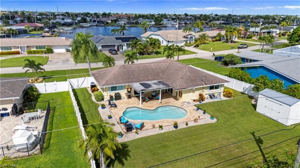 Cape Coral Residential, 3913 1st Pl, Cape Coral, Florida 33904, image 2