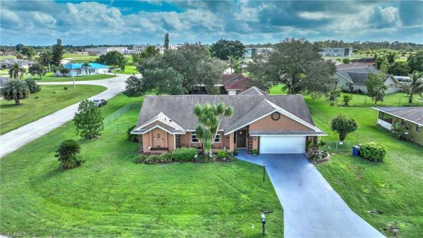 Amberwood Estates, 622 Weston Rd, Lehigh Acres, Florida 33936, image 2