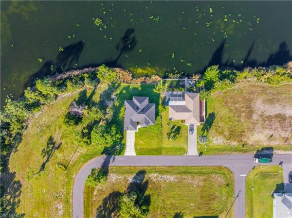 Cape Coral, 3340 NE 19th Ave, Cape Coral, Florida 33909, image 3