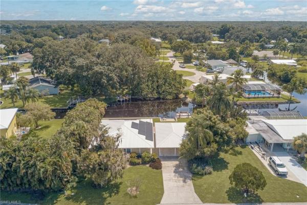 Paradise Shores, 2220 Violet Dr, Fort Myers, Florida 33905, image 2