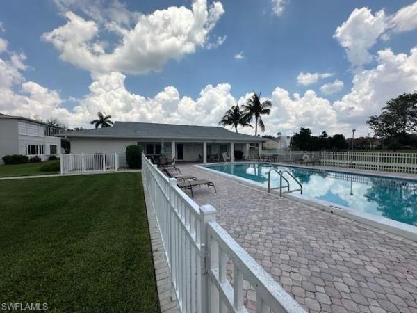 Lake Lawn, 1830 Brantley Rd #B7 - 203, Fort Myers, Florida 33907, image 3