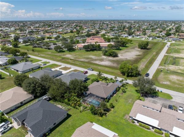 Cape Coral, 3811 9th Ave, Cape Coral, Florida 33914, image 3