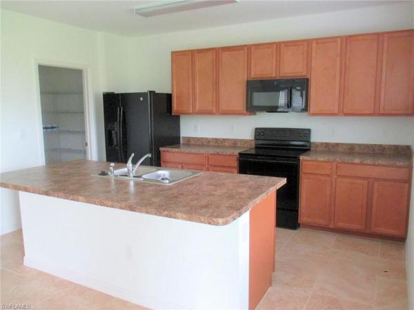 Cape Coral, 509 27th Ter, Cape Coral, Florida 33914, image 1